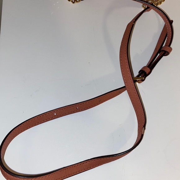 Michael kors cross body - Picture 4 of 5
